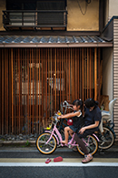 �z100�N�̒��Ƃ����͌��݂ōĐ��i�ʐ^�F�����L�j