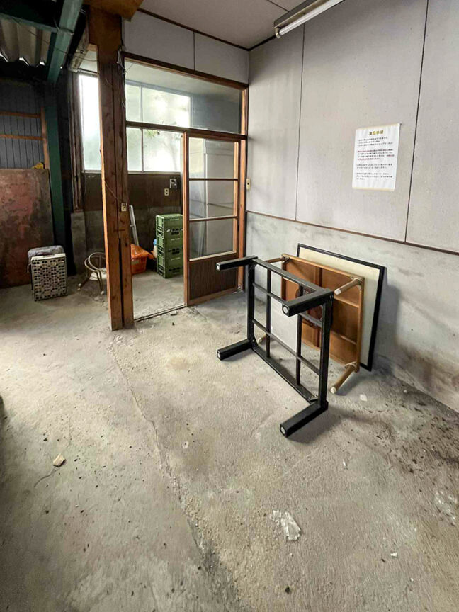 笠寺の家　土間3